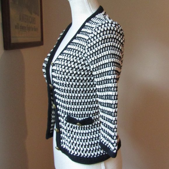 CAbi Coco Waffle Knit Button Sweater Size S - Picture 5 of 9